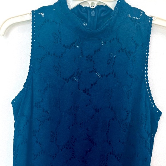 Laundry By Design Size 4 Blue Lace Overlay Mock High Neck Dress Sleeveless NWOT - Picture 2 of 8